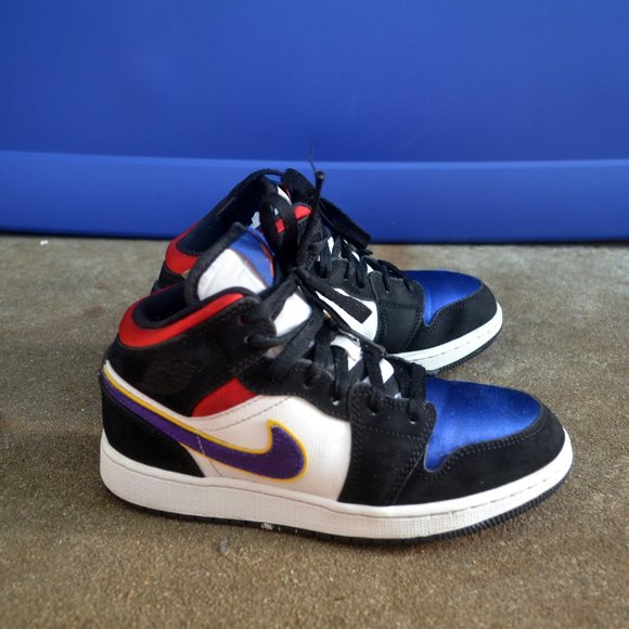 NIKE Other - NIKE AIR JORDAN 1 RETRO I MID SE GS OG RIVALS